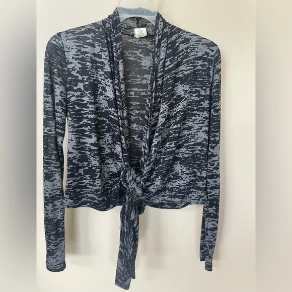 Mandee - Picture 1 of 4